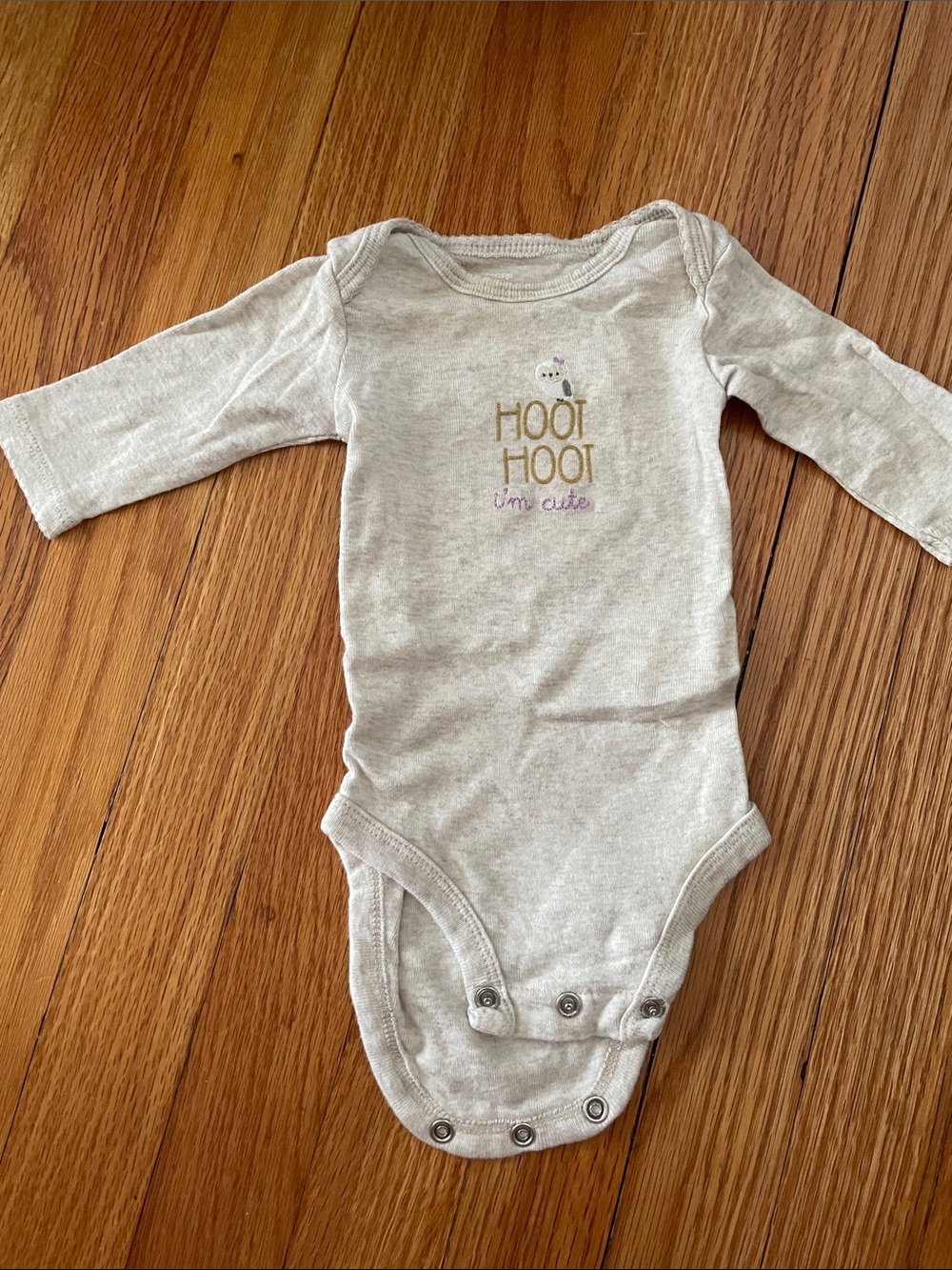 Carter's Long-Sleeve One-Piece Bodysuit in Light Gray with Gold Owl Detail